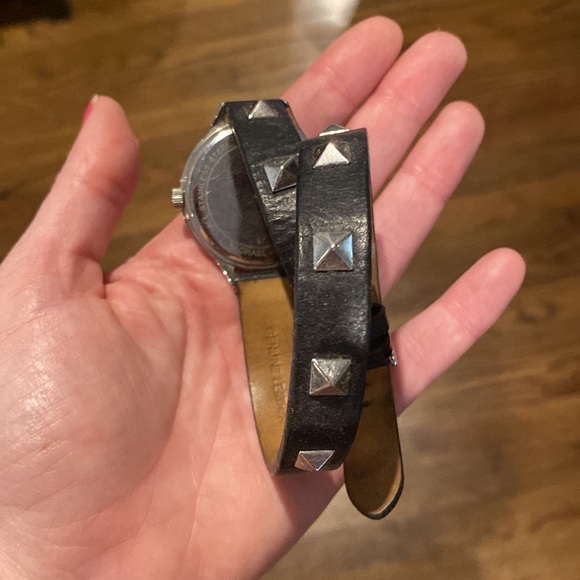 Michael Kors Watch - Picture 5 of 7